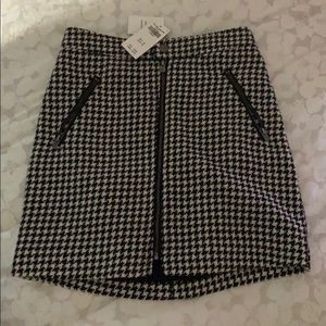 Brand new with tags houndstooth skirt